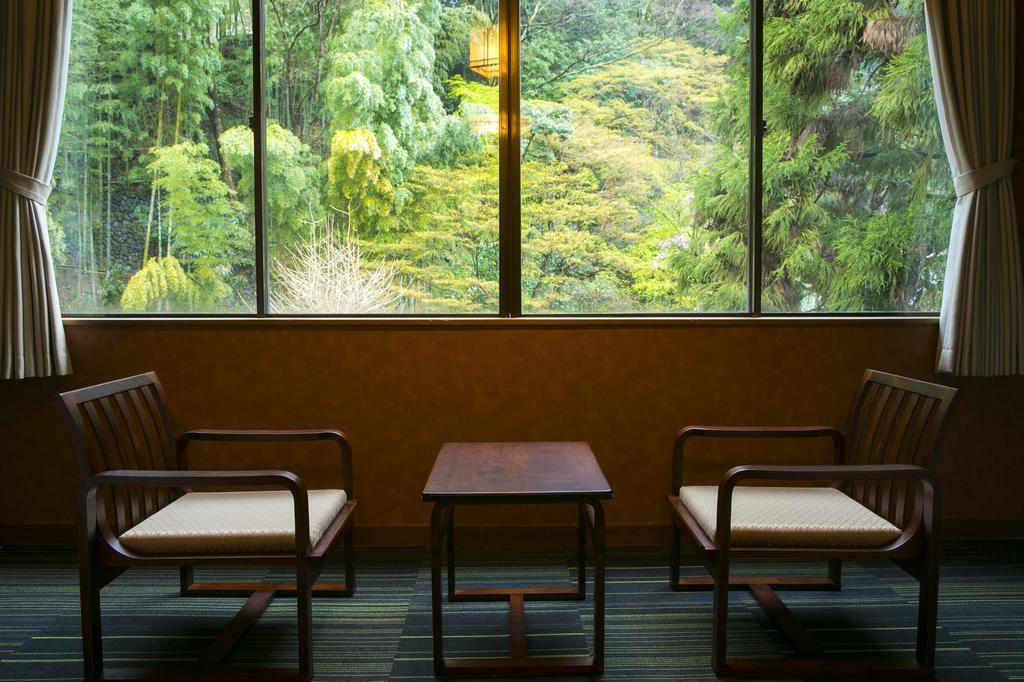 Yugawara-Onsen Komachikan Eksteriør billede