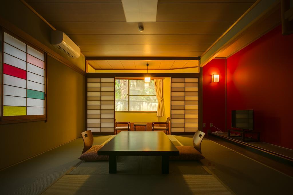 Yugawara-Onsen Komachikan Eksteriør billede